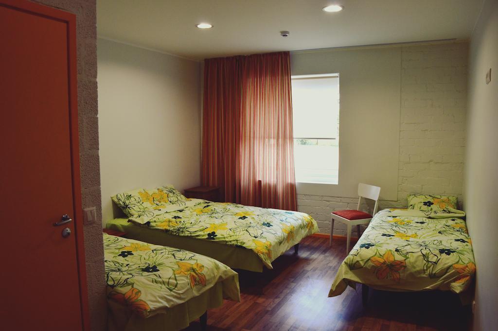 Saare Automatic Hostel Parnu Ngoại thất bức ảnh