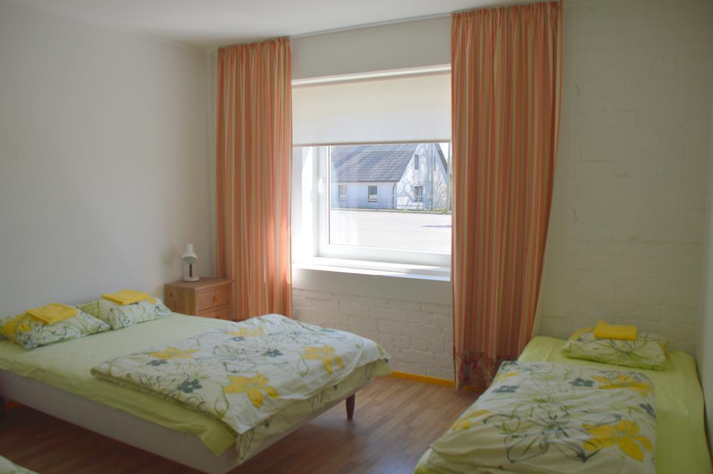 Saare Automatic Hostel Parnu Ngoại thất bức ảnh