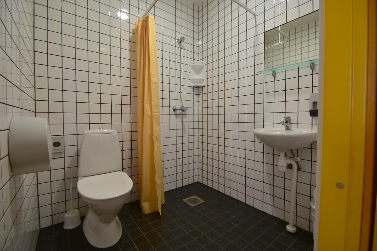Saare Automatic Hostel Parnu Ngoại thất bức ảnh