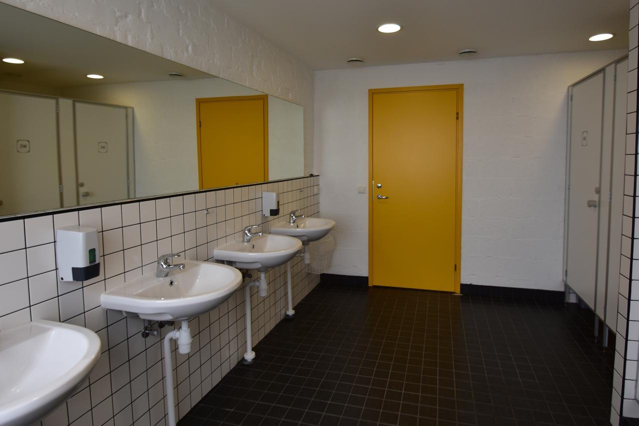 Saare Automatic Hostel Parnu Ngoại thất bức ảnh