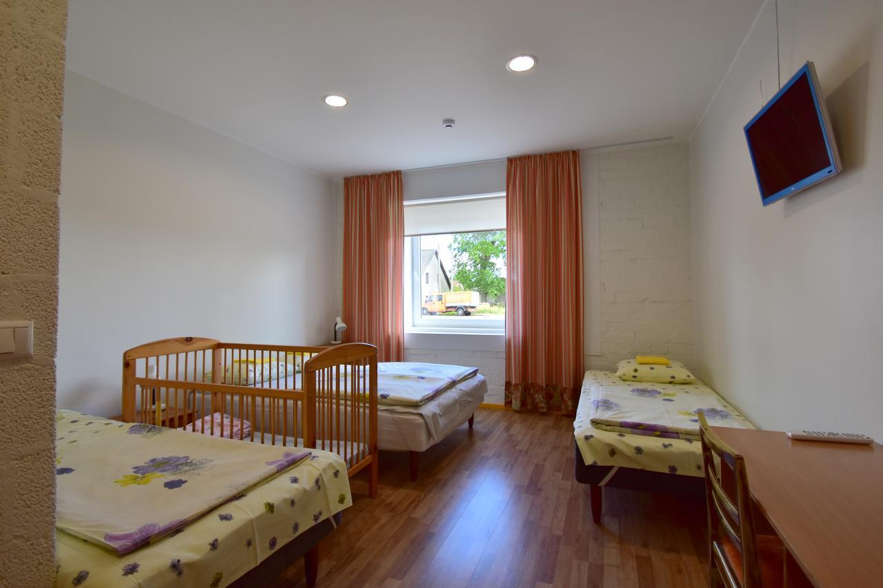 Saare Automatic Hostel Parnu Ngoại thất bức ảnh